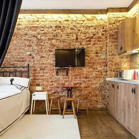 Arx Aparthotel 3*