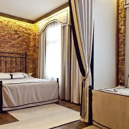 Arx Aparthotel Istanboel
